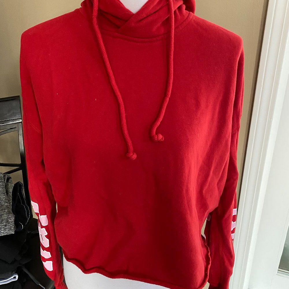 VGUC Abercrombie and Fitch Red Hooded Sweatshirt Size XS